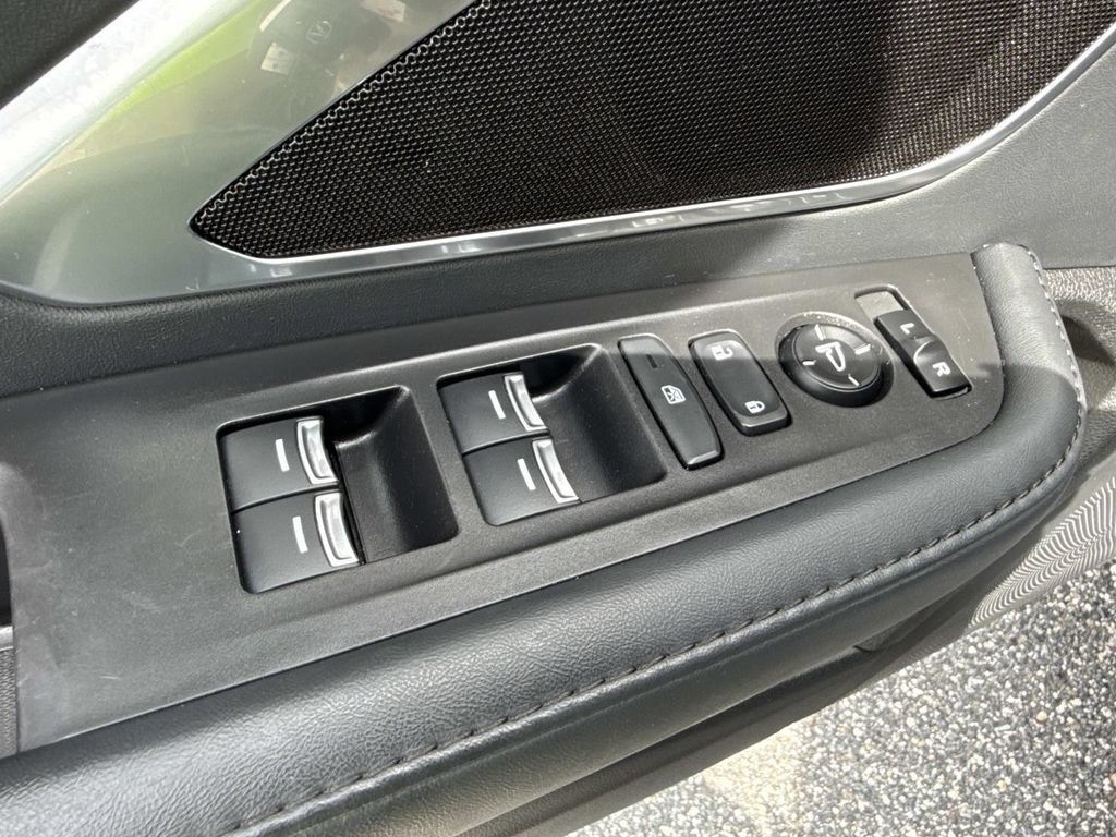 Used 2021 Acura RDX FWD image 22