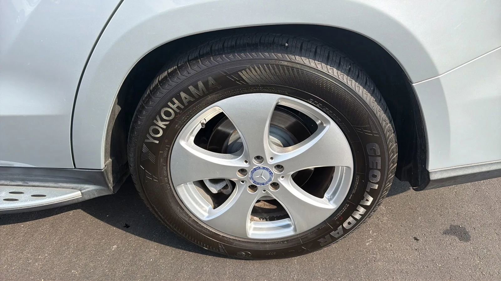 Used 2017 Mercedes-Benz GLS 450 4MATIC w/ Premium Package image 26