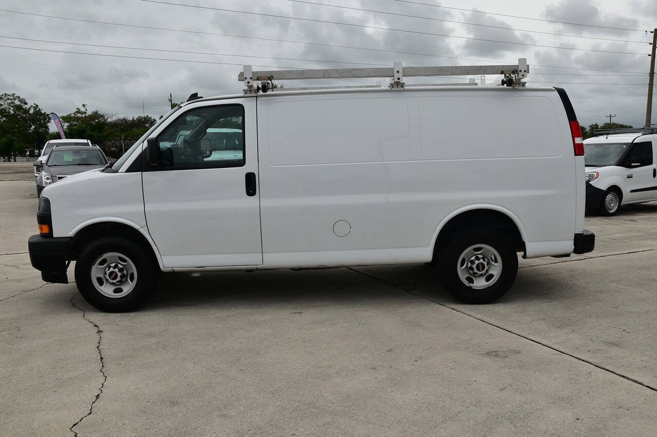 Used 2020 GMC Savana 2500 w/ Enhanced Convenience Package RWD image 4