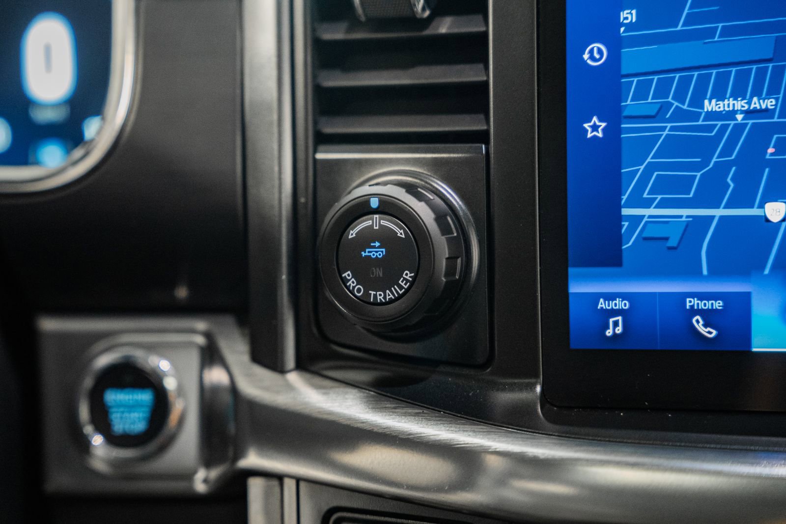 Certified 2023 Ford F150 Lariat w/ Equipment Group 502A High image 32