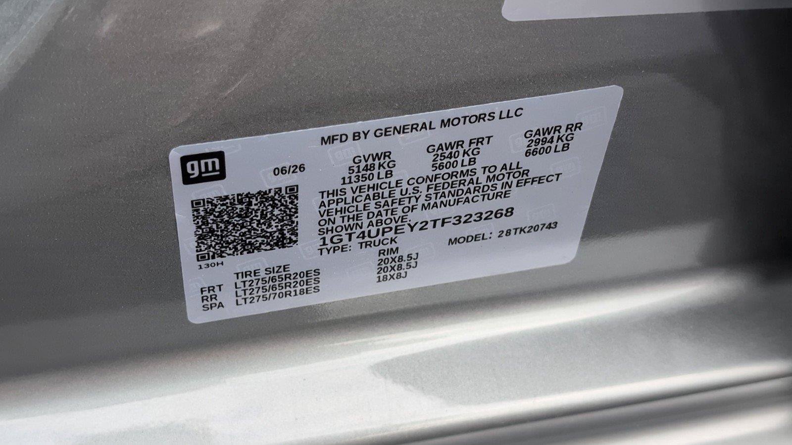 New 2026 GMC Sierra 2500 AT4 w/ AT4 Premium Plus Package AWD/4WD image 16