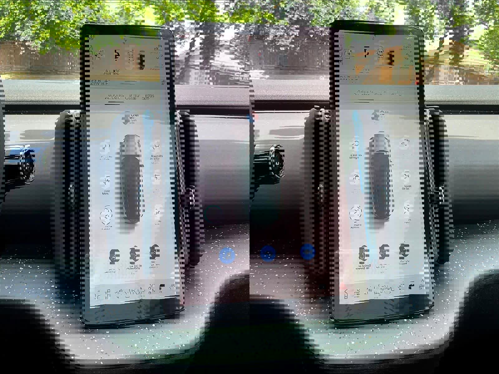 New 2026 Volvo EX30 Ultra w/ Climate Package image 22