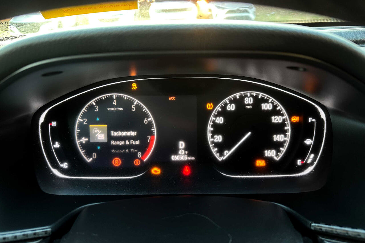 Used 2018 Honda Accord Touring image 19