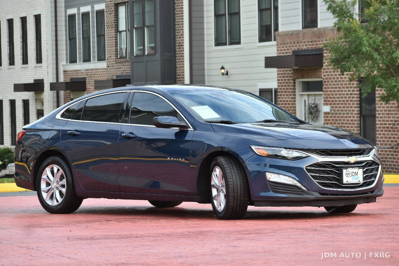 Used 2019 Chevrolet Malibu LT w/ LPO, Convenience Package 2 FWD image 4