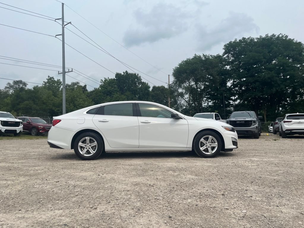 Used 2023 Chevrolet Malibu LS FWD image 8