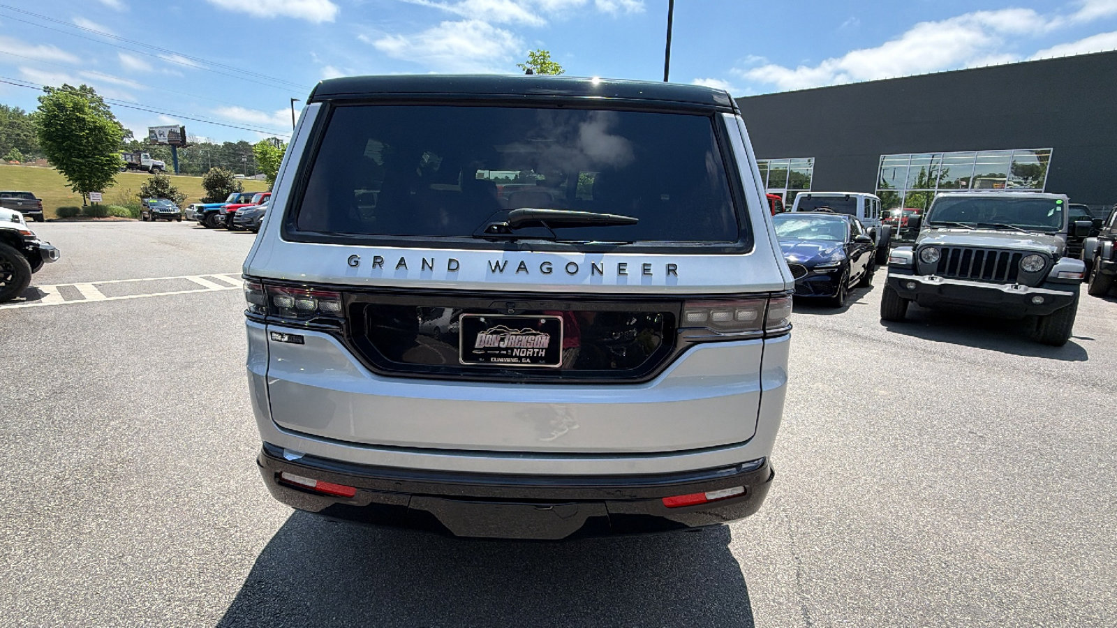 Used 2025 Jeep Grand Wagoneer Series II Obsidian w/ Quick Order Packagew 28T AWD/4WD image 9