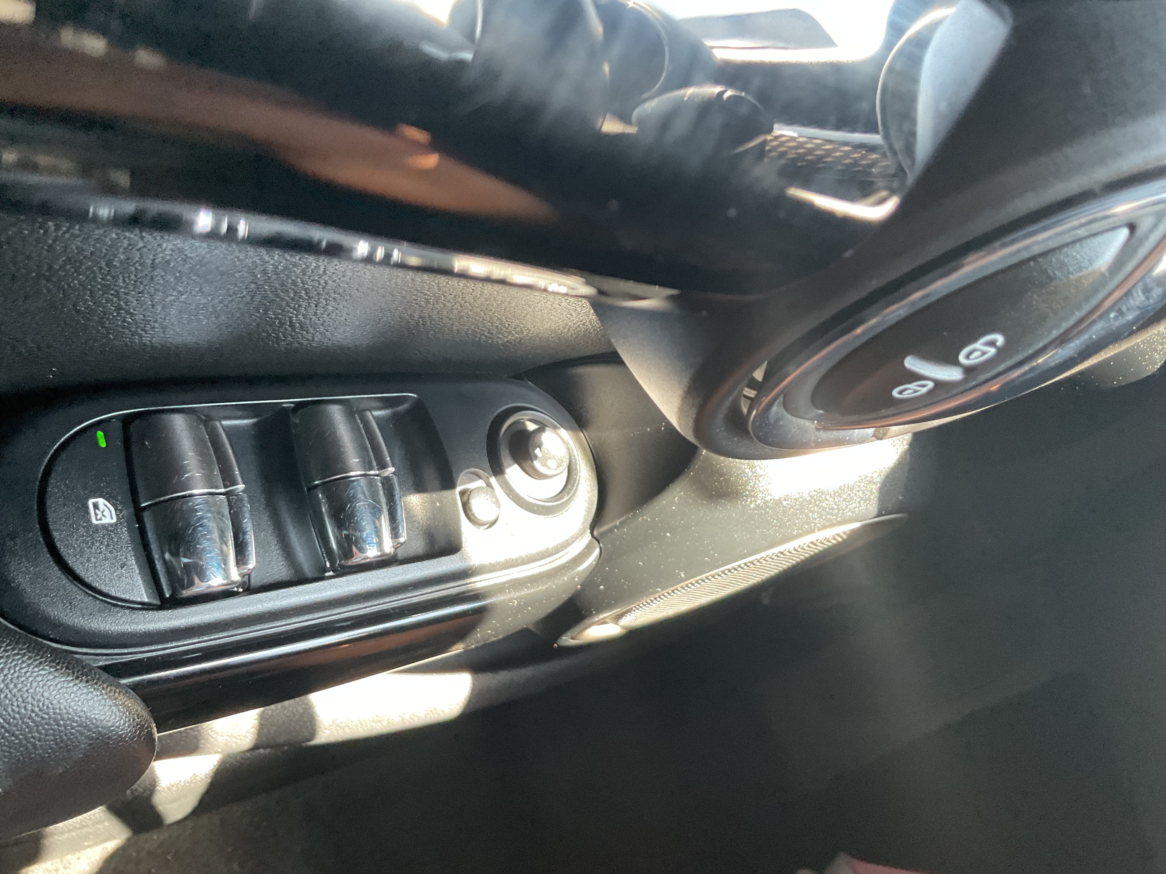 Used 2015 MINI Cooper S FWD image 16