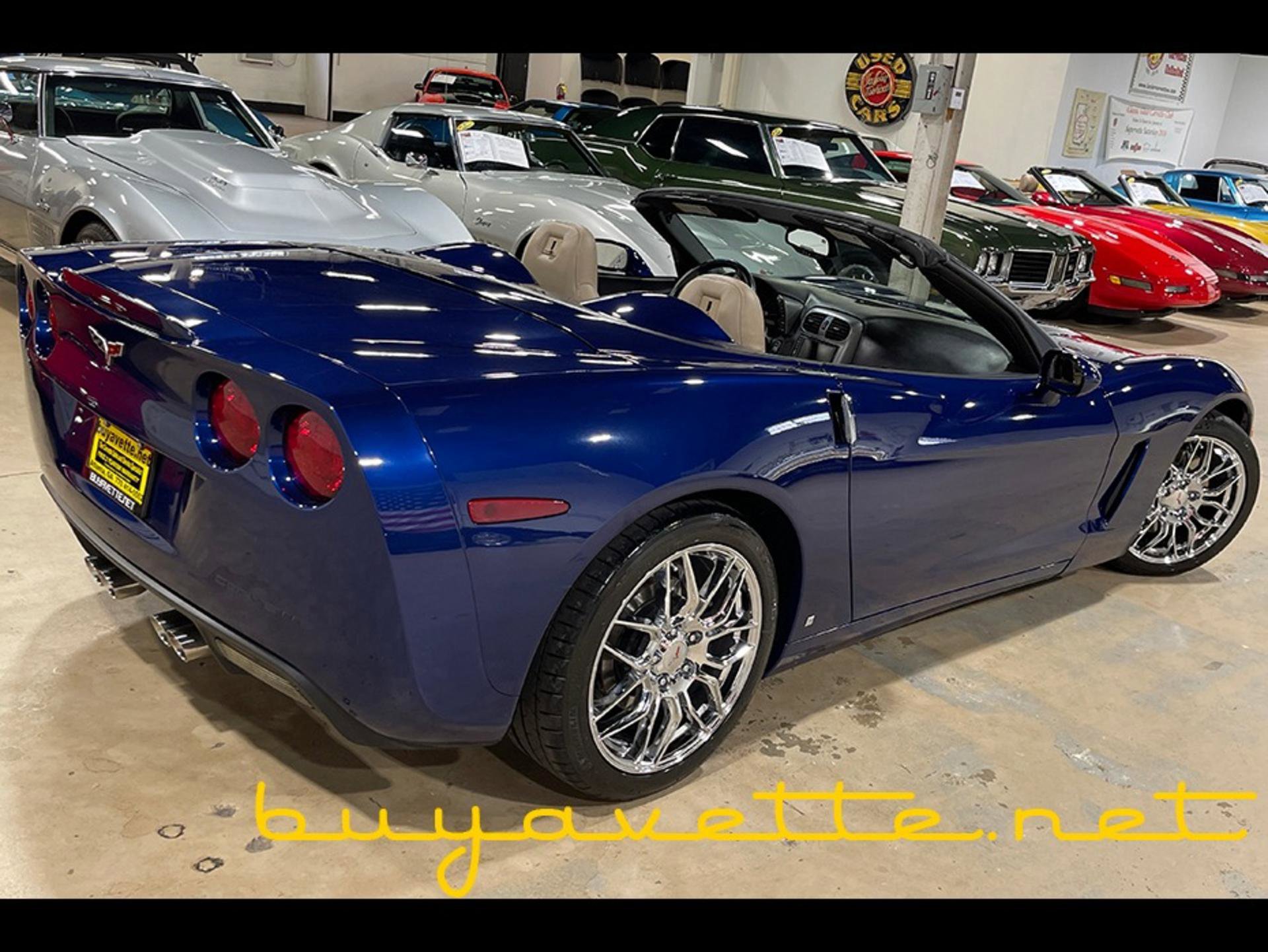 Used 2007 Chevrolet Corvette Convertible w/ Preferred Equipment Group image 4