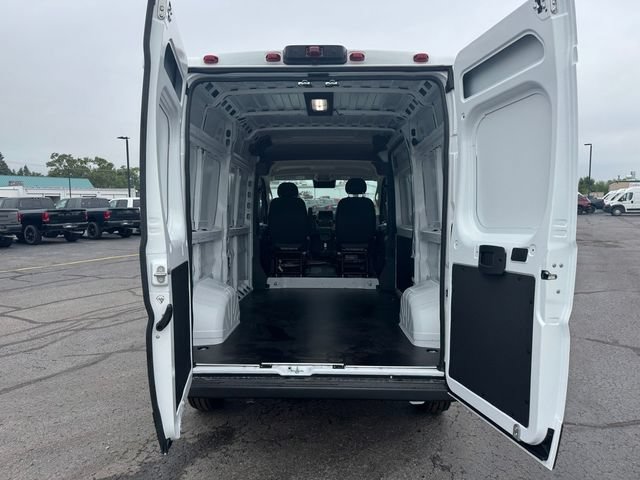 New 2027 RAM ProMaster 2500 w/ Convenience Group FWD image 16