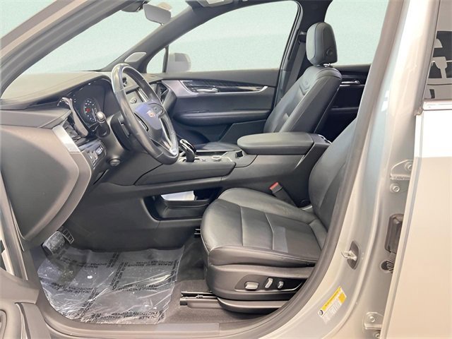 Used 2020 Cadillac XT6 Premium Luxury image 24