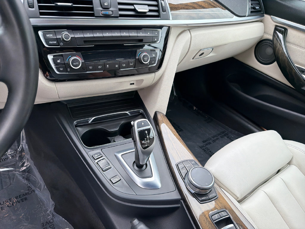 Used 2020 BMW 440i Convertible w/ M Sport Package RWD image 27
