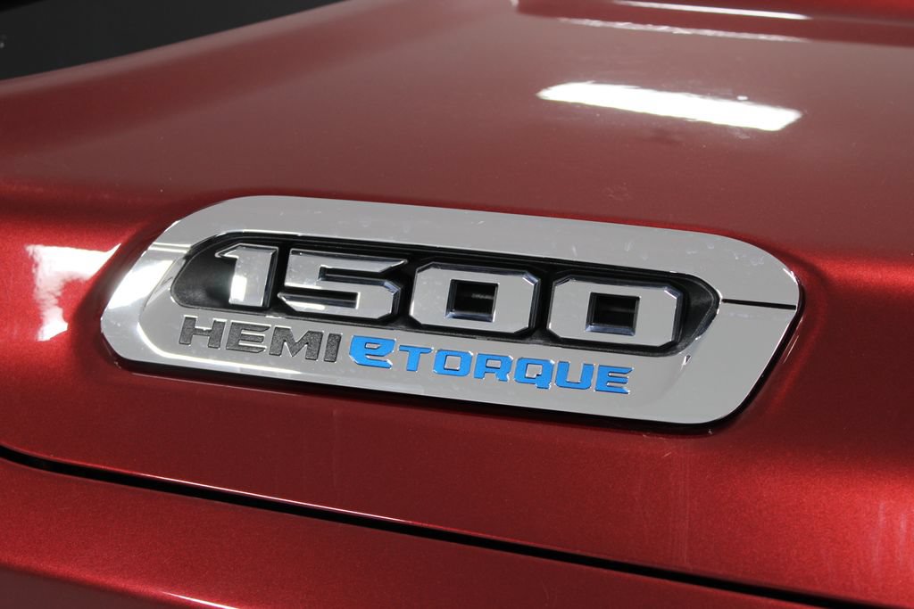 Used 2023 RAM 1500 Limited AWD/4WD image 13
