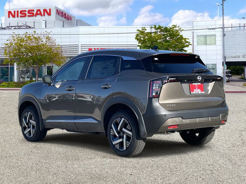 New 2026 Nissan Kicks SV image 2