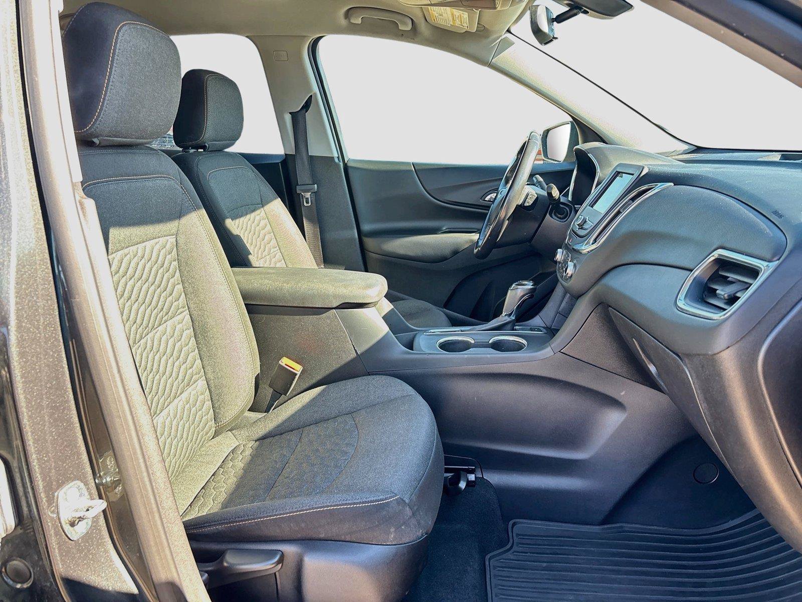 Used 2019 Chevrolet Equinox LT AWD/4WD image 27