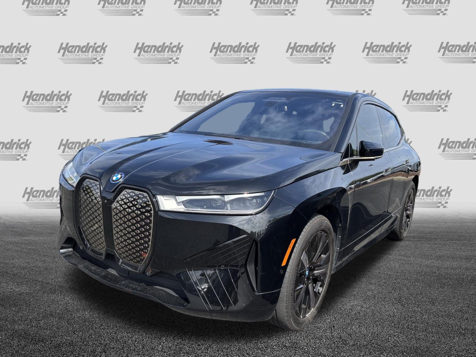 Certified 2024 BMW iX xDrive50 w/ Premium Package AWD/4WD image 6