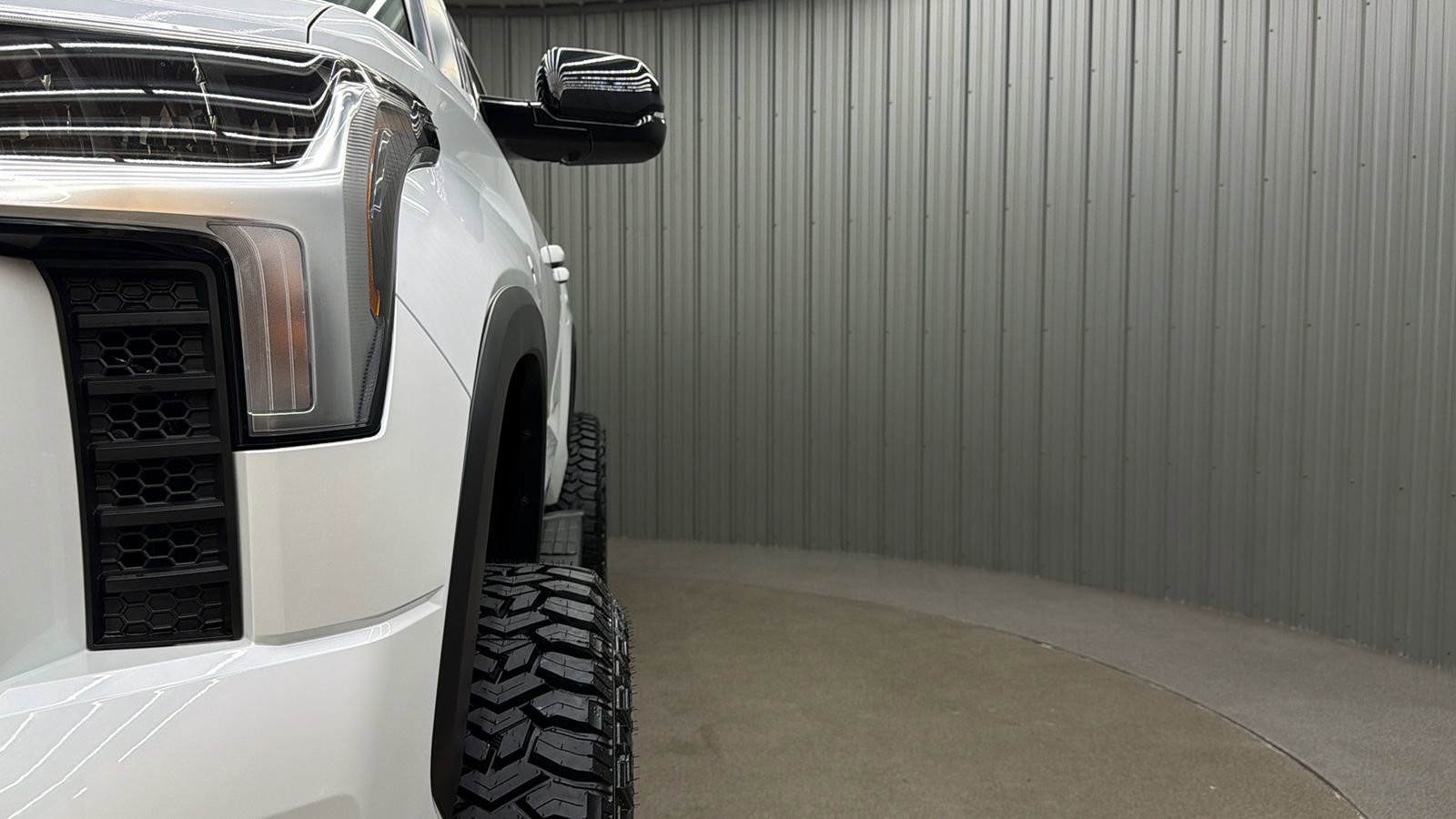 Used 2025 Toyota Tundra Limited w/ TRD Off-Road Package image 15