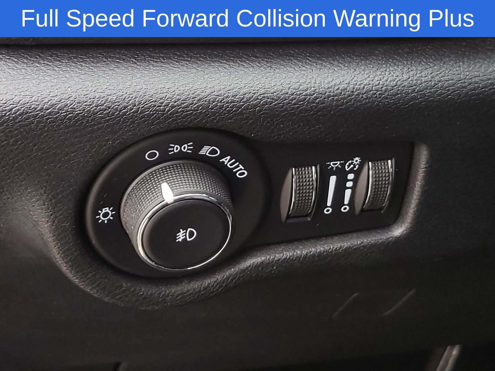 Used 2020 Chrysler Pacifica Touring-L w/ Advanced Safetytec Group FWD image 22