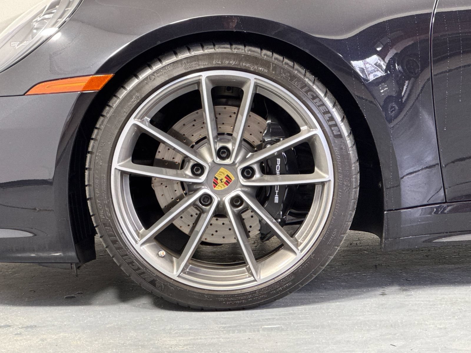 Certified 2024 Porsche 911 Carrera 4S AWD/4WD image 31
