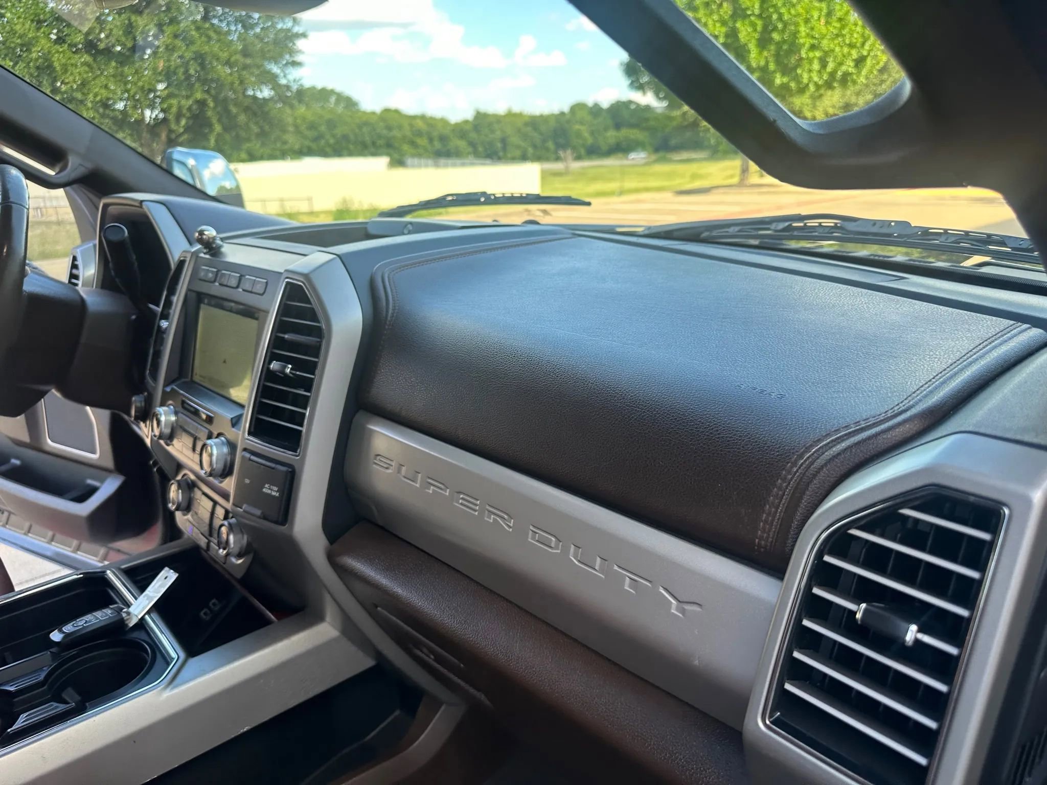 Used 2019 Ford F350 King Ranch w/ King Ranch Ultimate Package image 32