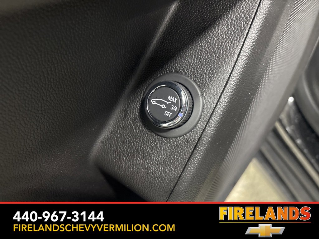 Certified 2020 Chevrolet Traverse LT image 11