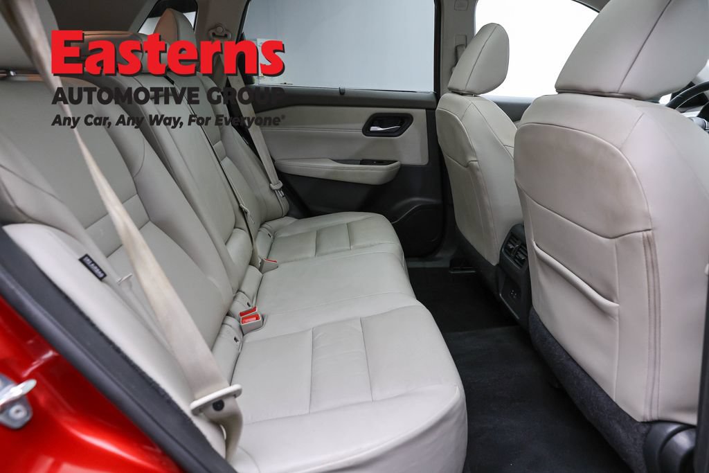 Used 2023 Nissan Rogue SV w/ SV Premium Package AWD/4WD image 24