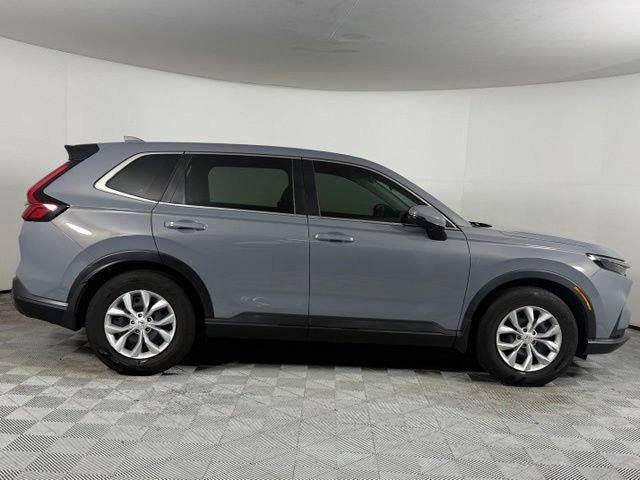 Used 2024 Honda CR-V LX image 7