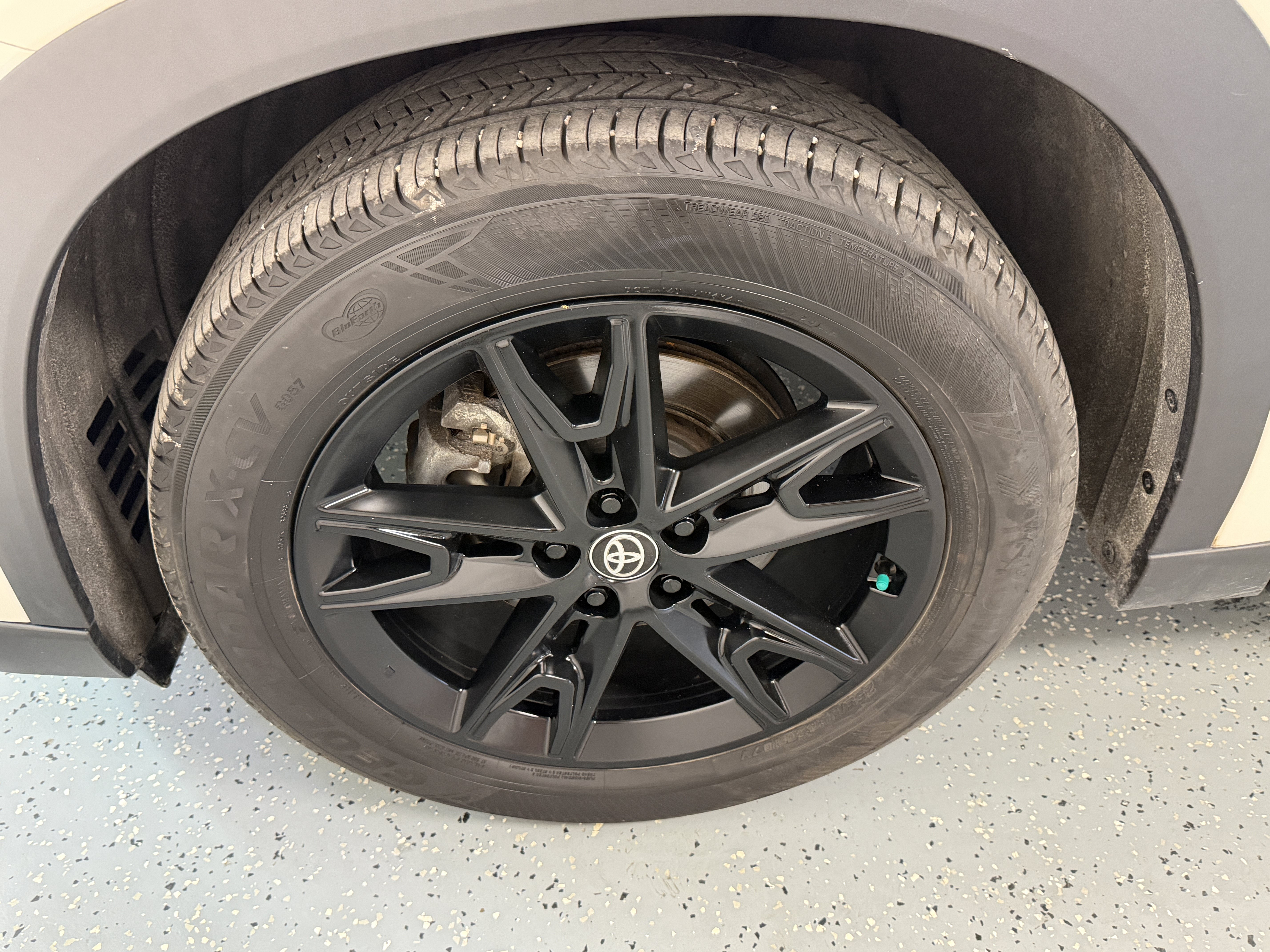 Used 2024 Toyota Grand Highlander AWD image 29