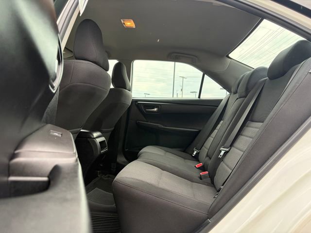 Used 2017 Toyota Camry LE FWD image 7