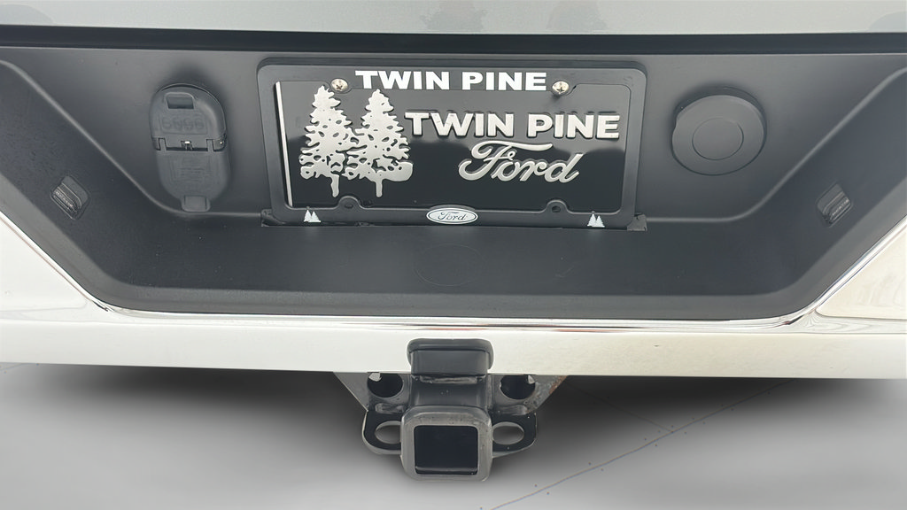 Used 2023 Chevrolet Silverado 1500 LT AWD/4WD image 8