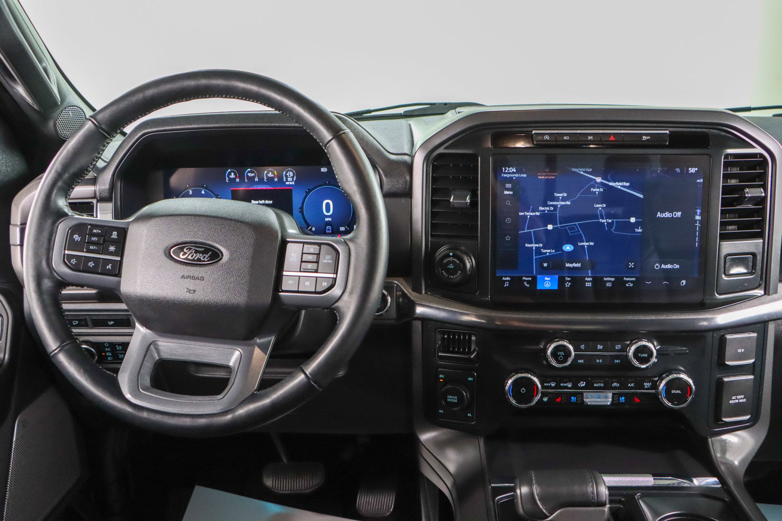 Used 2024 Ford F150 Lariat image 19