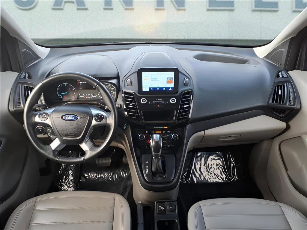 Used 2022 Ford Transit Connect Titanium w/ Trailer Tow Package image 16