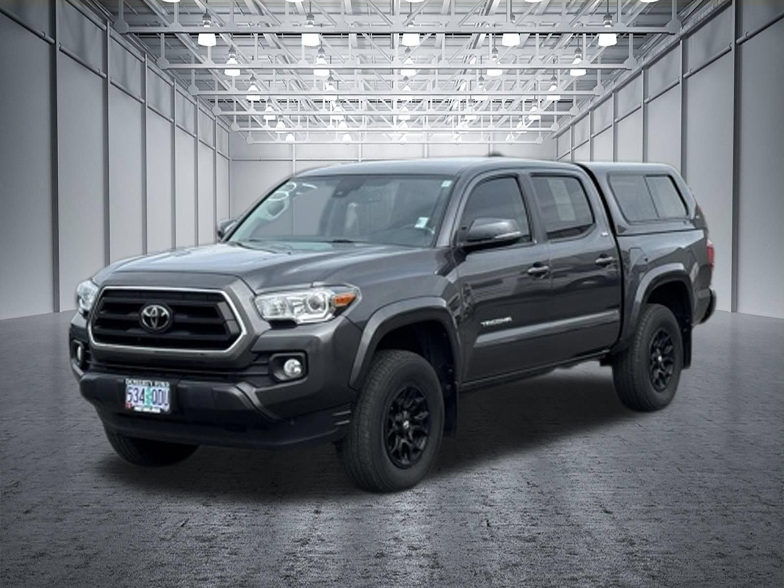 Used 2022 Toyota Tacoma SR5 AWD/4WD image 6