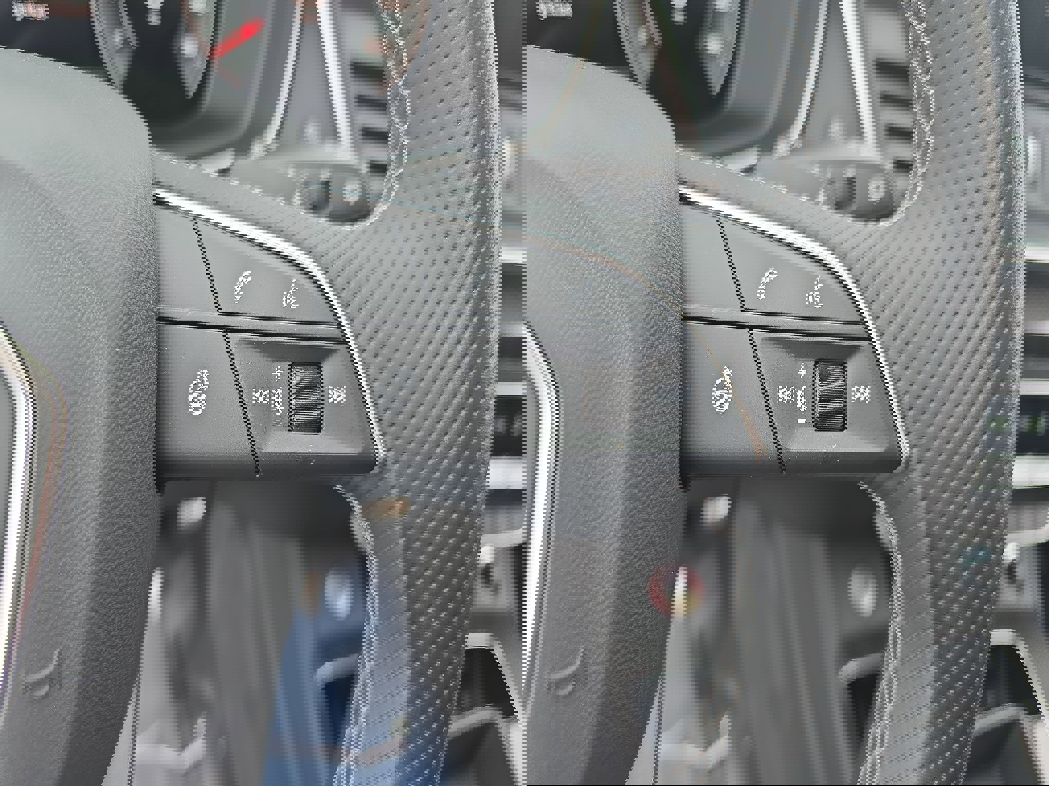 Used 2024 Audi SQ5 Prestige image 18