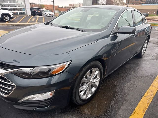 Used 2021 Chevrolet Malibu LT