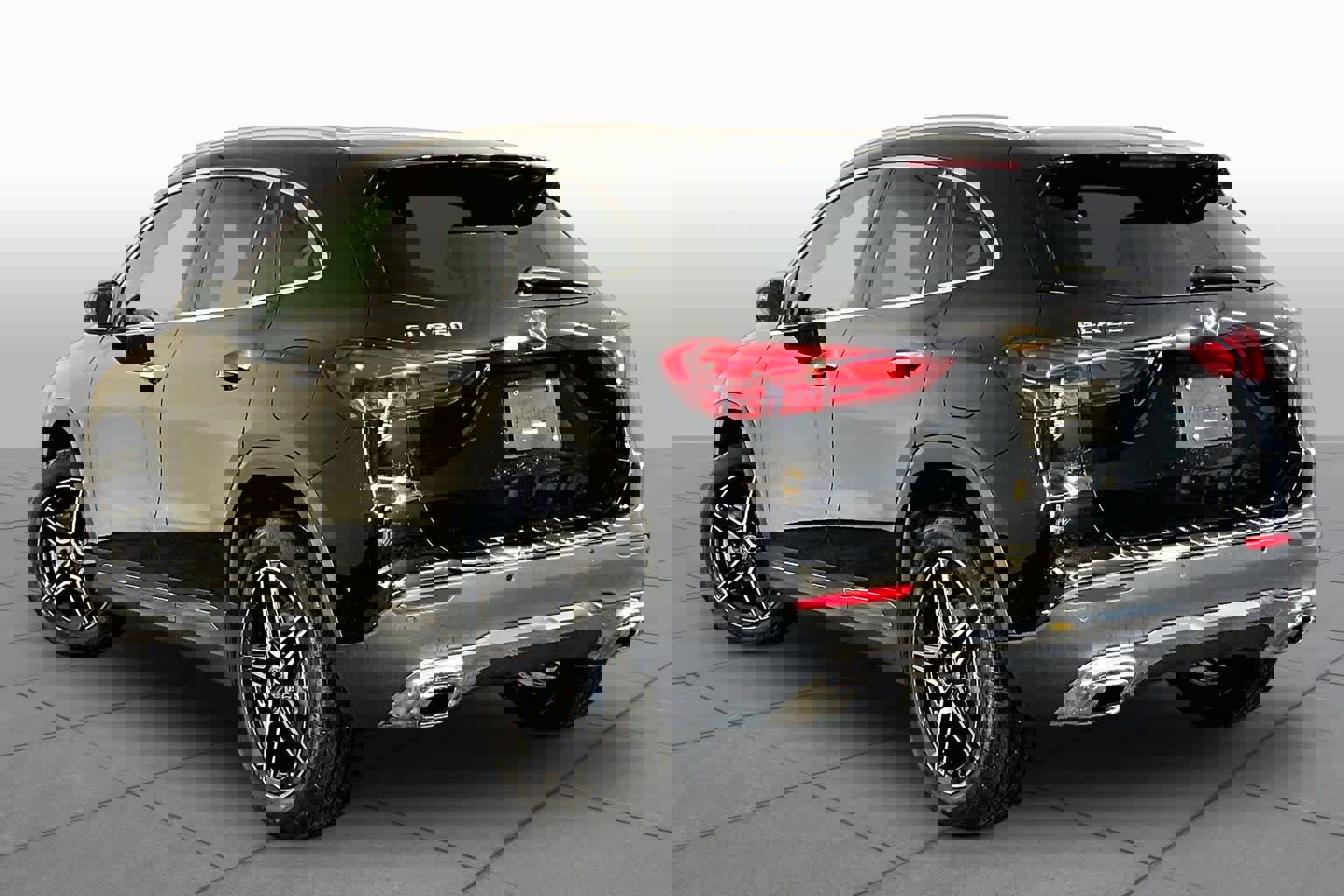 New 2026 Mercedes-Benz GLA 250 4MATIC image 3