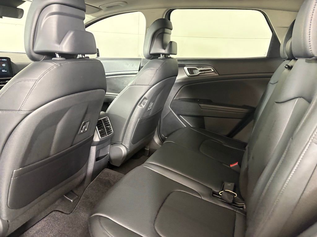 New 2026 Kia Sportage EX image 36