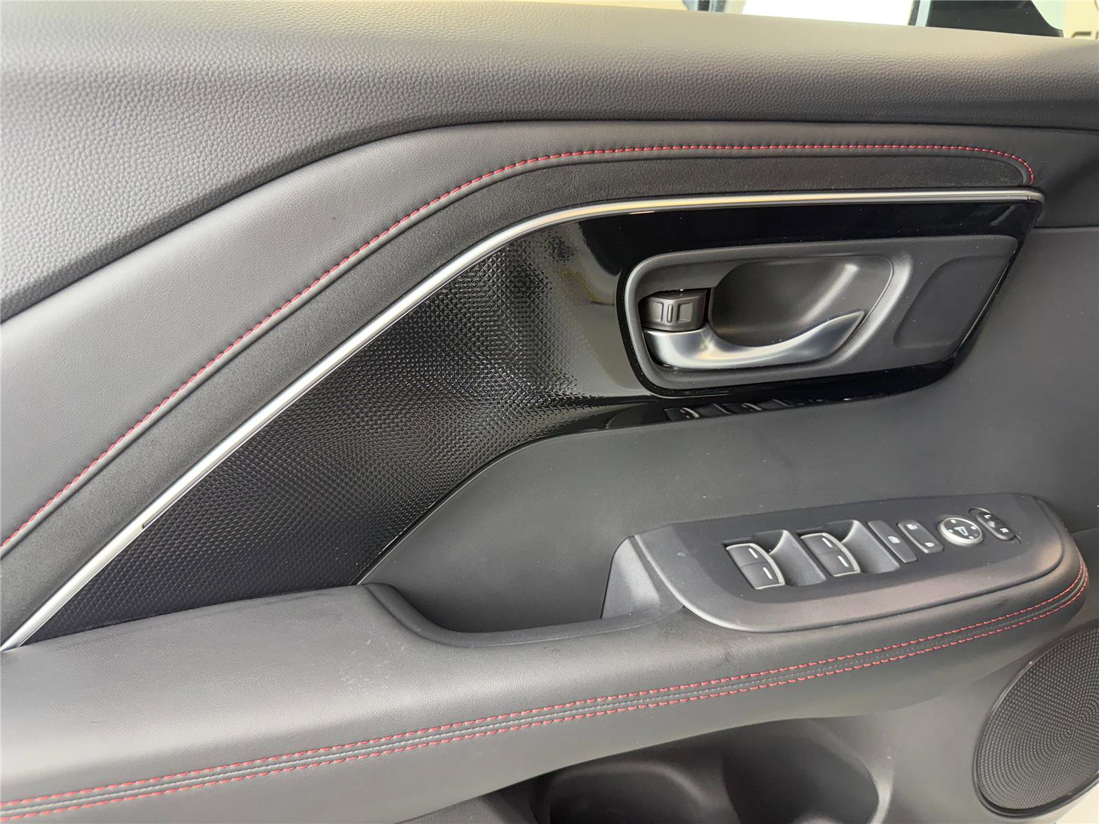 New 2025 Acura ADX A-Spec image 12