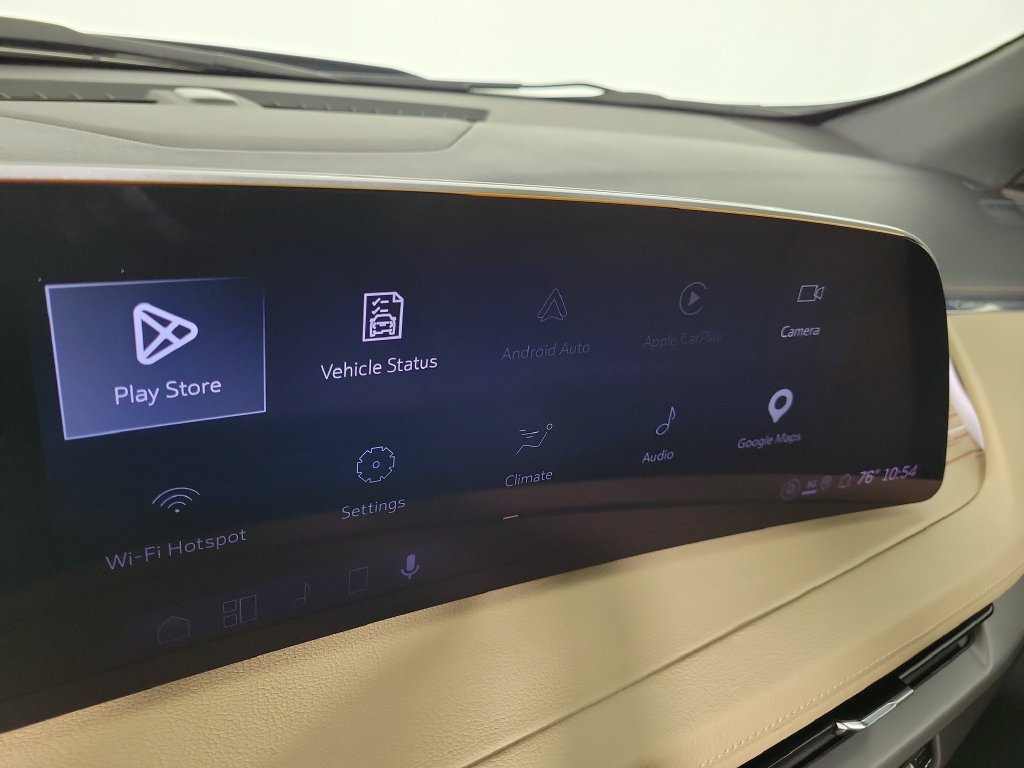 Used 2025 Cadillac XT4 Premium Luxury FWD image 23