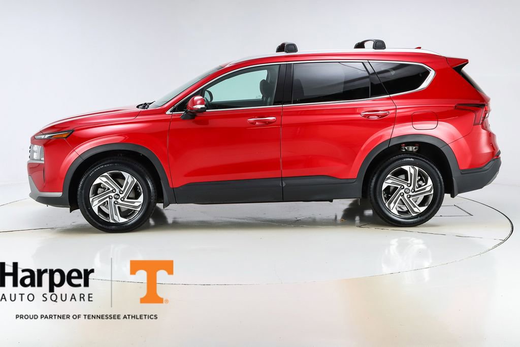 Used 2023 Hyundai Santa Fe SEL FWD image 2