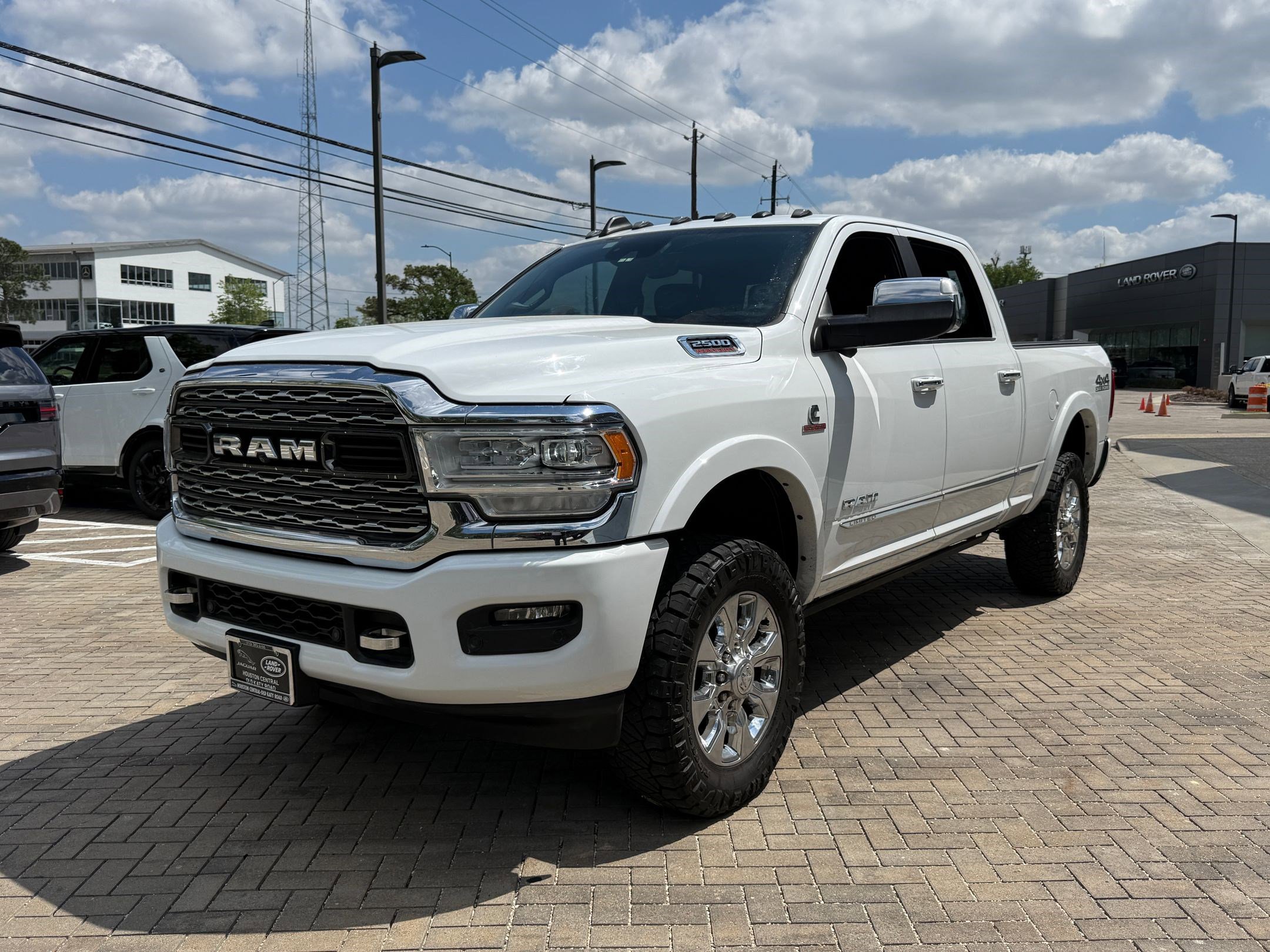 Used 2019 RAM 2500 Limited image 1