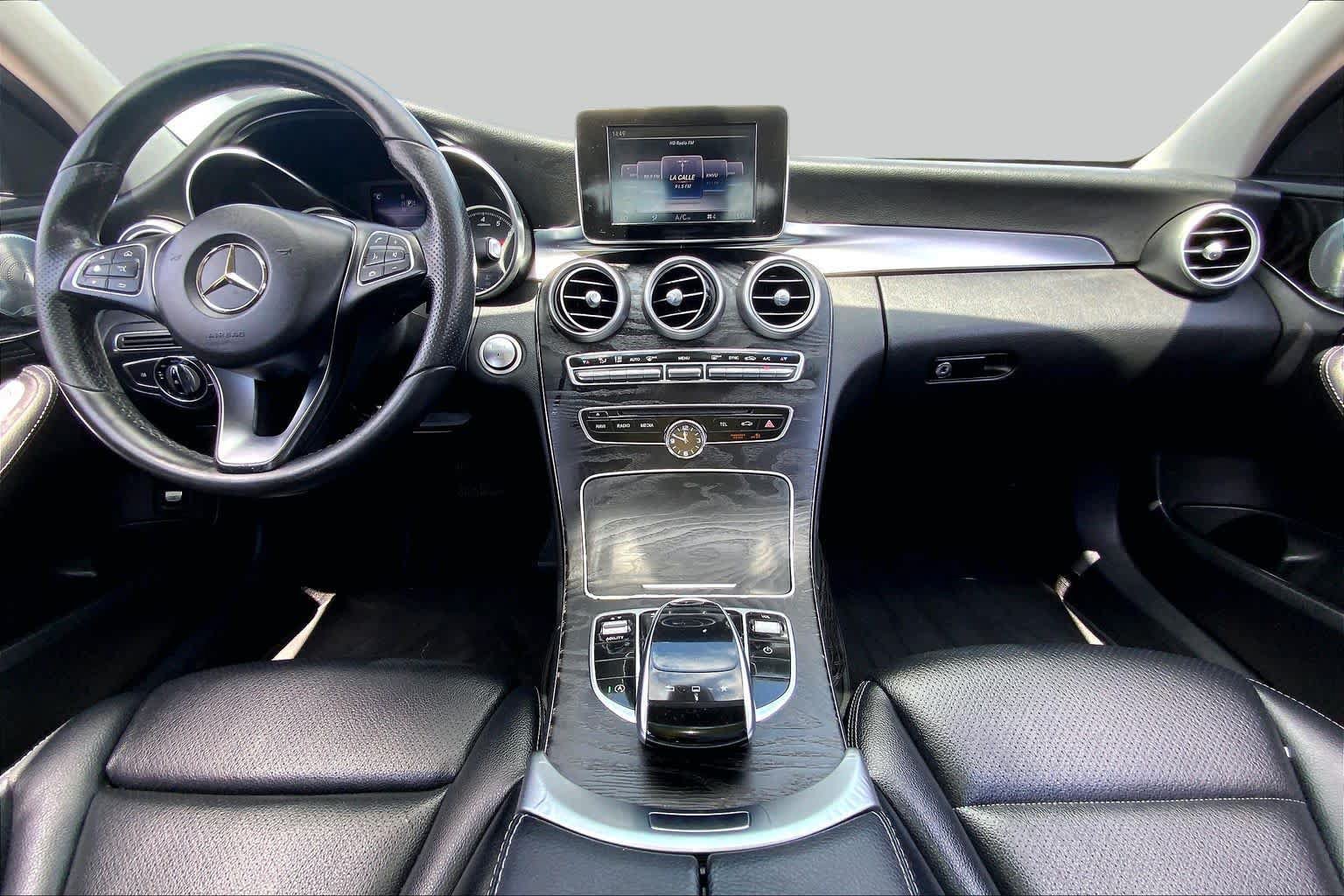 Used 2015 Mercedes-Benz C 300 4MATIC Sedan image 15