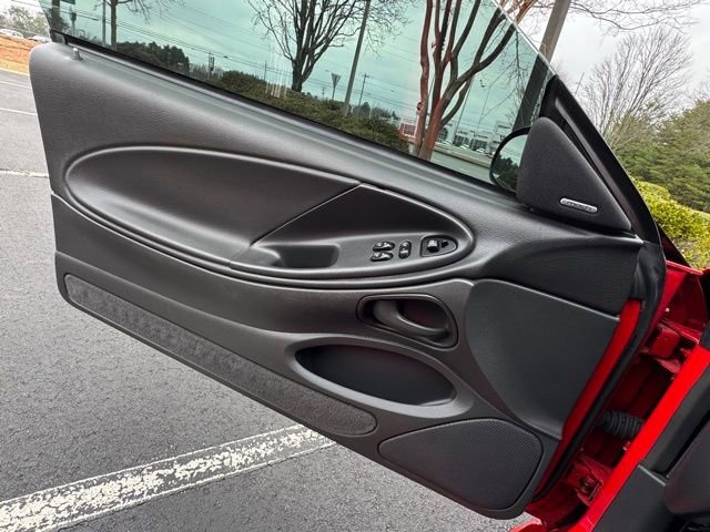 Used 2003 Ford Mustang Mach 1 RWD image 30