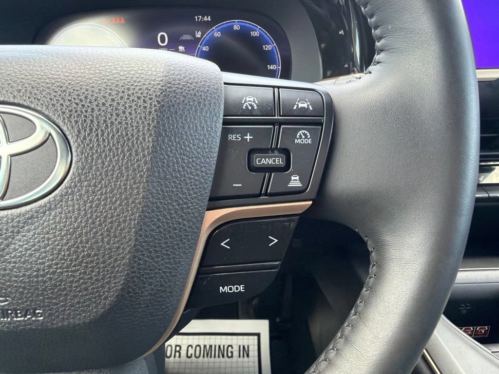 Used 2023 Toyota Crown w/ Carpet Mat Package (TMS) AWD/4WD image 30