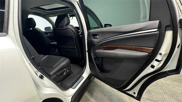 Used 2017 Acura MDX FWD w/ Technology Package image 13