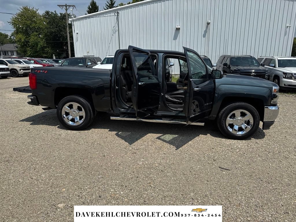 Used 2018 Chevrolet Silverado 1500 LTZ w/ Sport Package AWD/4WD image 33