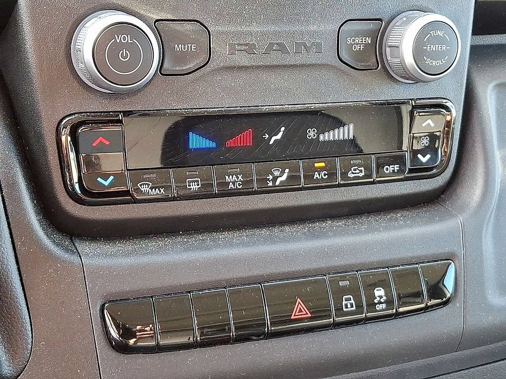 Used 2023 RAM ProMaster 3500 FWD image 10