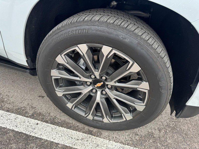 Used 2026 Chevrolet Tahoe High Country image 4