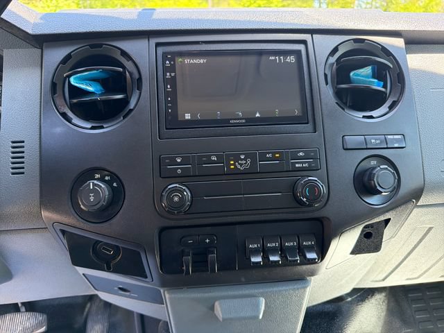Used 2016 Ford F250 XL w/ XL Appearance Package AWD/4WD image 18