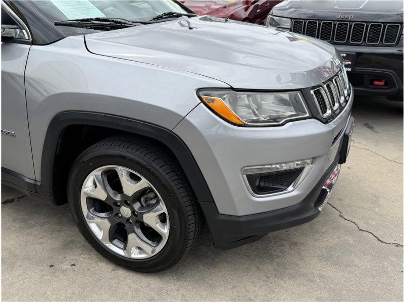 Used 2020 Jeep Compass Limited FWD image 7