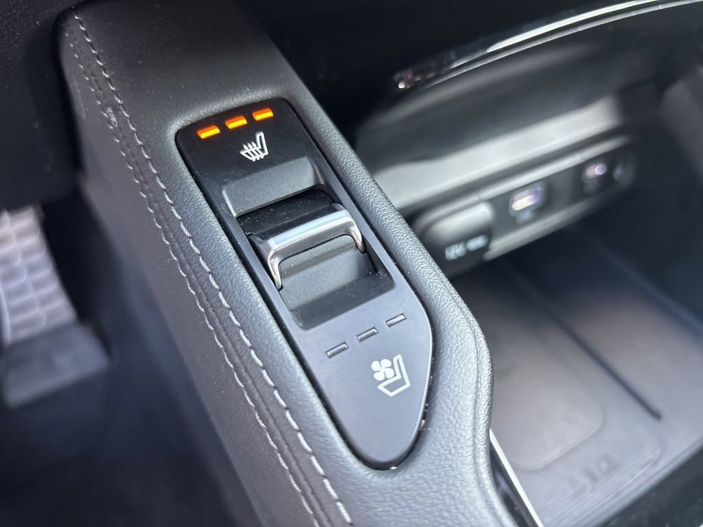 Used 2024 Kia Telluride SX X-Line AWD/4WD image 26